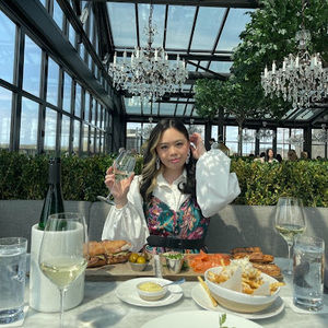 Meet your Posher, Allison